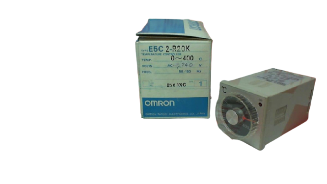 OMRON E5C2-R20K-0/400-AC220/240 TEMPERATURE CONTROLLER