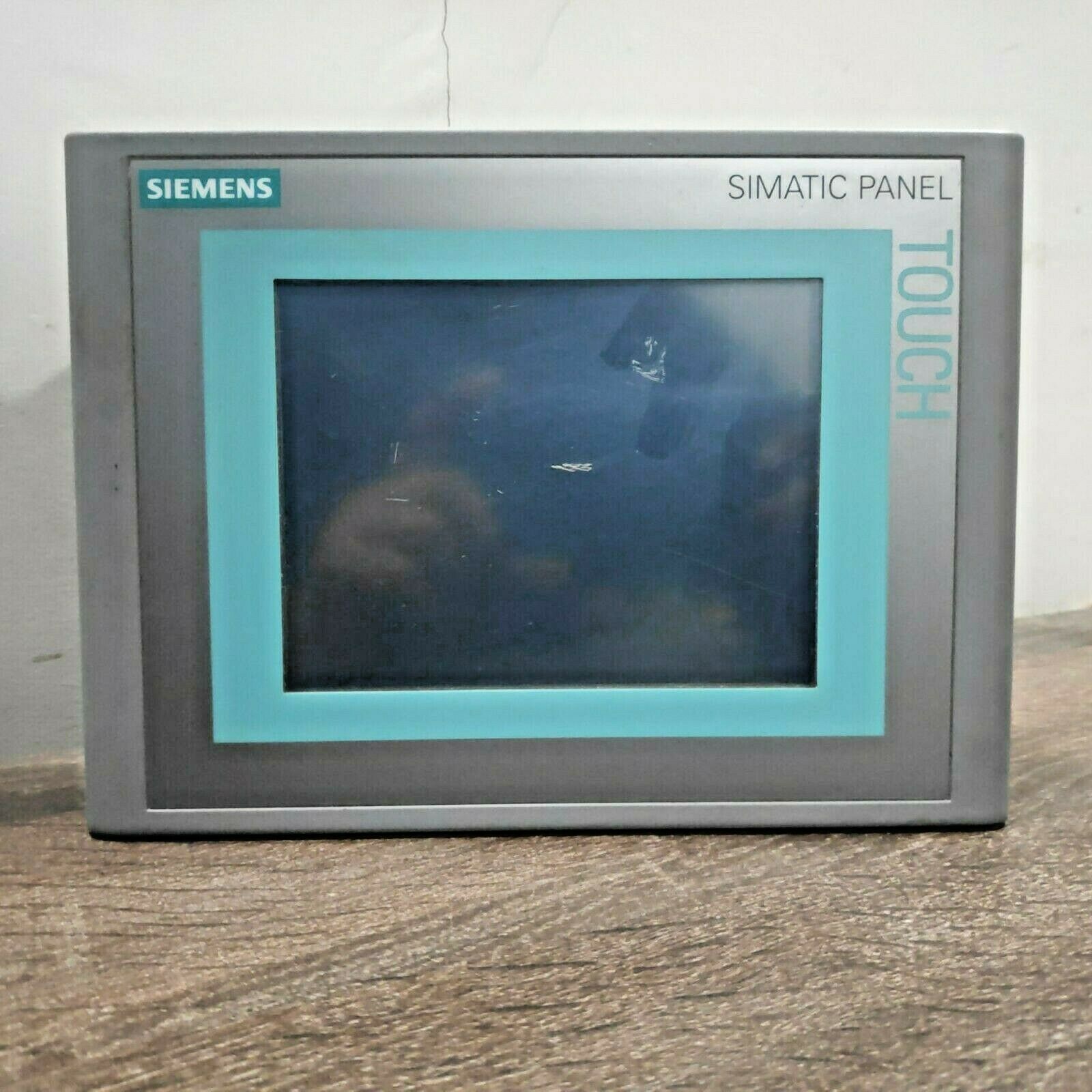 SIEMENS 6AV6643-0AA01-1AX0 SIMATIC TP277 6\