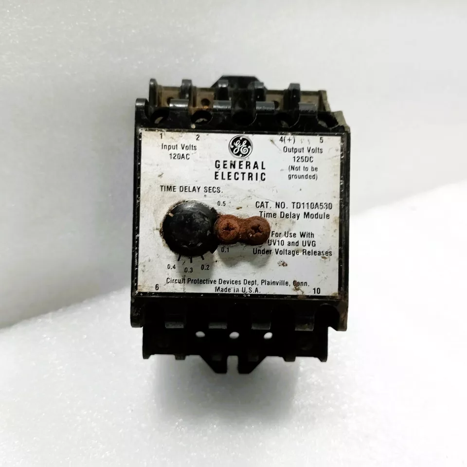  General Electric Td110a530 - Time Delay Relay