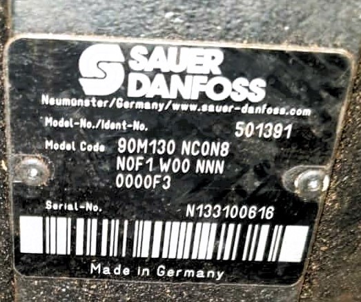 Danfoss 90M Piston Pump 90M130 NC0N8 N0F1 W00 NNN 0000F3 Axial Piston Motor