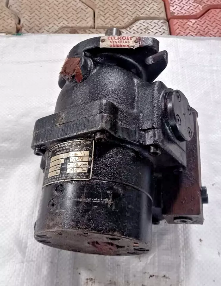 Parker PV-16-H-N1-R Hydraulic Axial Piston Pump