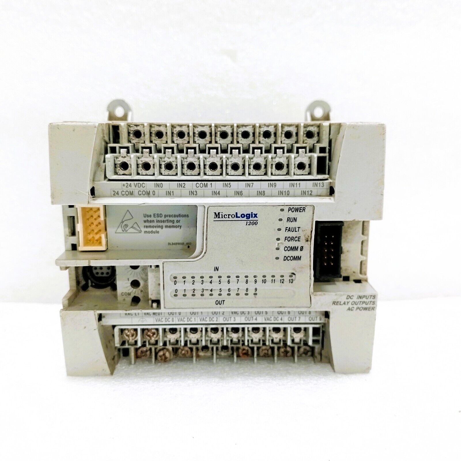 ALLEN BRADLEY 1762-L24BWAR 24 POINT CONTROLLER