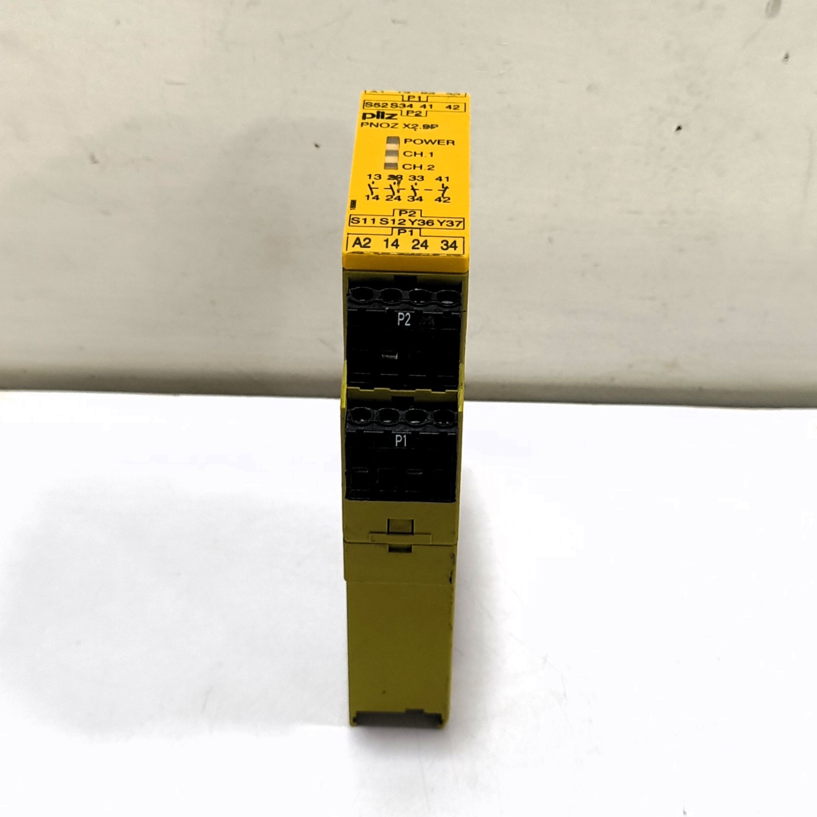 PILZ PNOZ X2.9P 24VDC 3N/O 1N/C SAFETY RELAY
